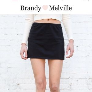 BRANDY MELVILLE PHOEBE SKIRT